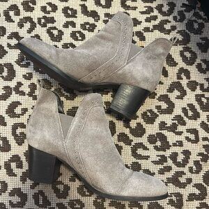 Mia suede grey studded ankle boots Sz 8